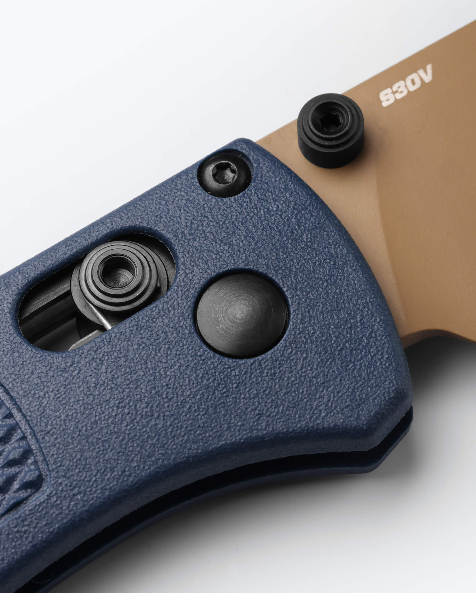 Bugout® | Crater Blue Grivory®