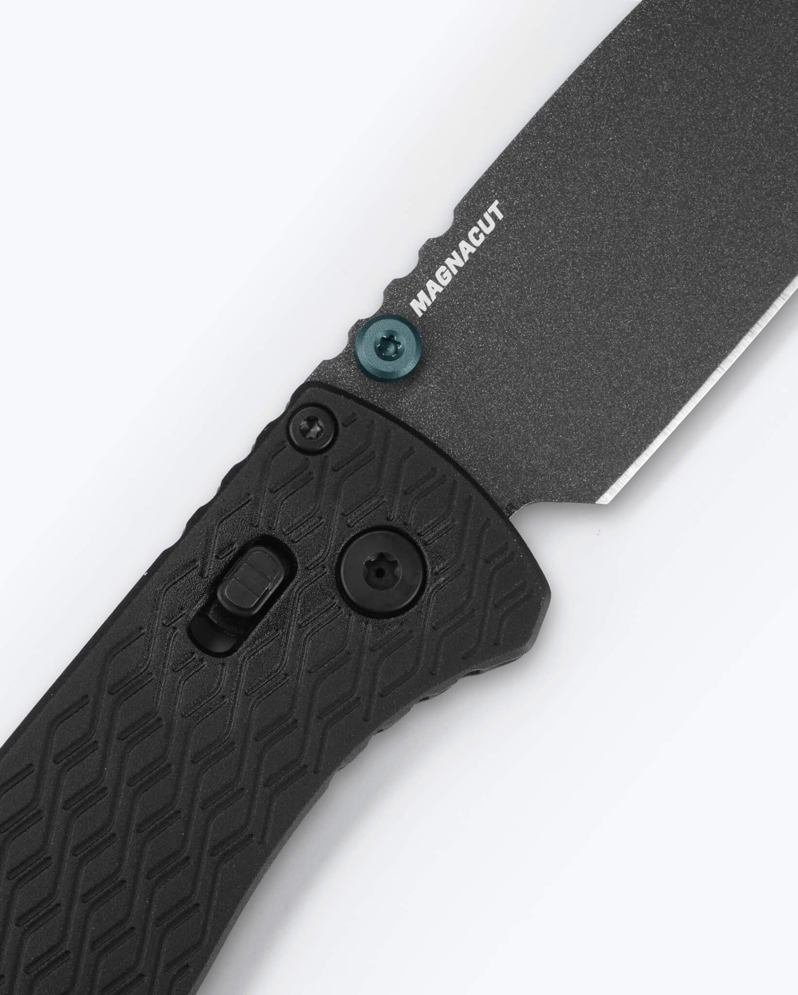 Bugout® Vapyr™ | Black Aluminum | Drop-Point